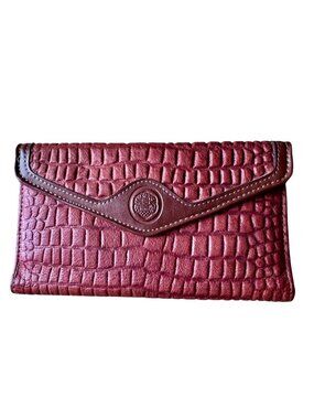 Women's Quilted Envelope Wallet - Burgundy